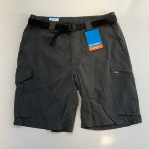 Men Columbia cargo shorts SZ 32 NEW